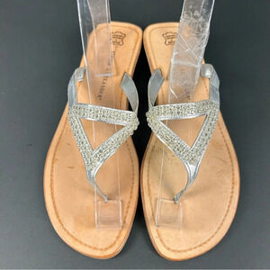 ATHENA ALEXANDER Leather Flip Flops Sandals with Gold Rhinestone Detail 6